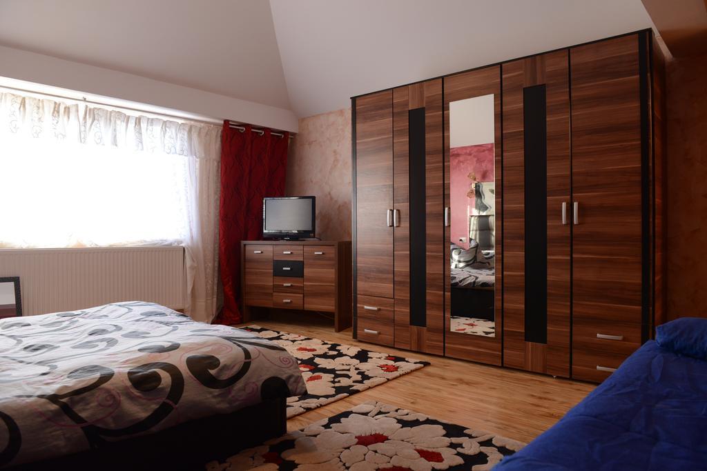 Vila Perla Sapanteana Săpînţa Quarto foto